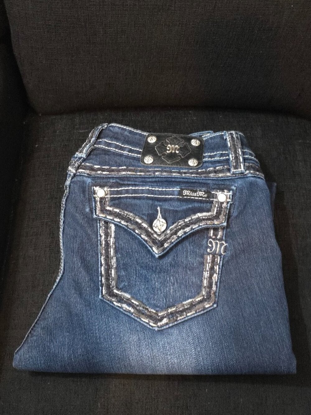 Miss Me Dark Wash Signature Skinny Blue Jeans - Womans' Size 34